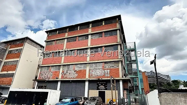 Commercial (office) for rent in Los Ruices, Distrito Metropolitano