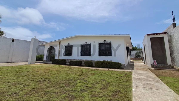 Sale of townhouse in Sector Los Robles, Maneiro, El Pilar (Los Robles), Nueva Esparta - Image 4