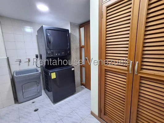 apartment (1 Level) for sale in Centro, Zulia - Image 8
