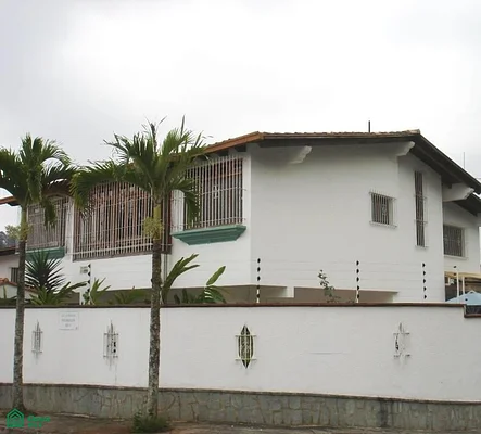 Commercial + Apartment for sale in Los Chaguaramos - ppal aa, 1041 CCS - 1 bed apartment for sale - Image 2
