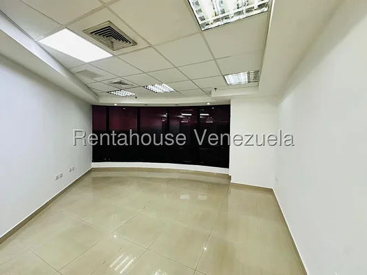 Commercial (office) for rent on Avenida Bolivar, Aragua - Image 10