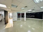 Commercial (office) for rent on Avenida Bolivar, Aragua thumbnail 4