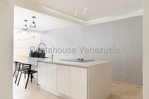 house (Multi-Level) for sale in Ciudad Roca, Lara - Image 5