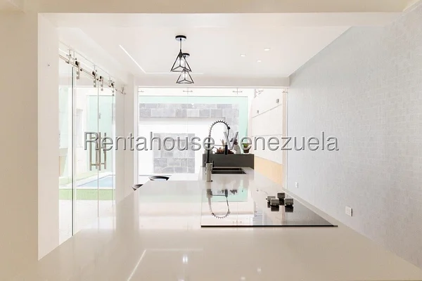 house (Multi-Level) for sale in Ciudad Roca, Lara