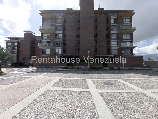 apartment (1 Level) for rent in Alto Hatillo, Metropolitan District