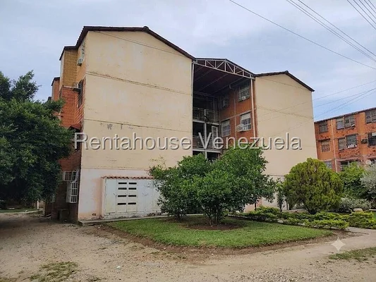 apartment (1 Level) for rent in 13 de Enero, Aragua