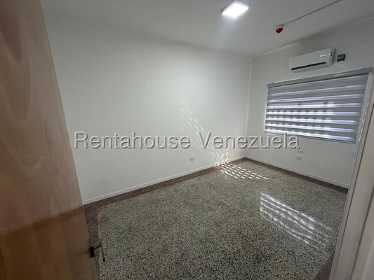 Commercial (commercial space) for sale in Santa Monica, Distrito Metropolitano