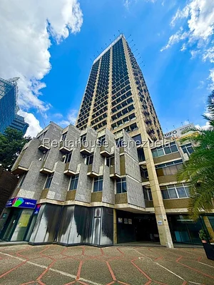 Commercial (office) for sale in Los Caobos, Metropolitan District