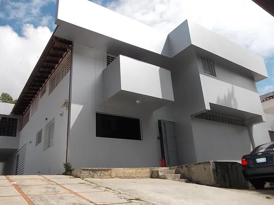 Commercial (office) for rent in Chuao, Distrito Metropolitano