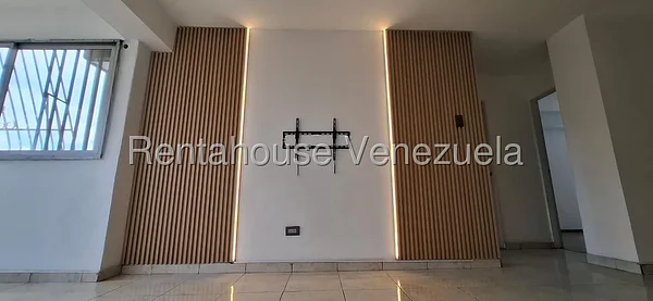 apartment (1 Level) for rent in San Martin, Distrito Metropolitano