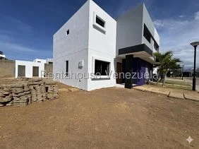 Spacious open living room