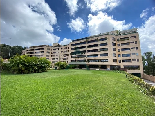 For sale: 356m² Apt 4bd+ss/5ba+ss/4pk in Los Naranjos - US$450,000 USD