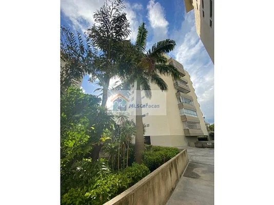 For sale: 350m2 apt 3h+s/3.5b+s/3p Chulavista 1344 - US$450,000 USD