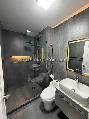 apartment (1 Level) for sale in Colinas de La Tahona, Distrito Metropolitano - Image 6