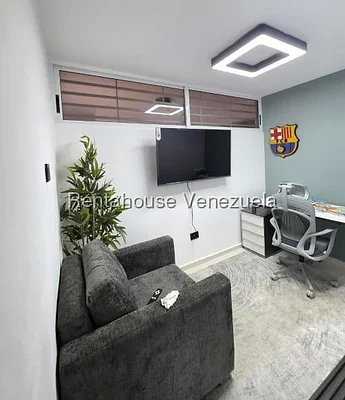 apartment (1 Level) for sale in Colinas de La Tahona, Distrito Metropolitano - Image 9