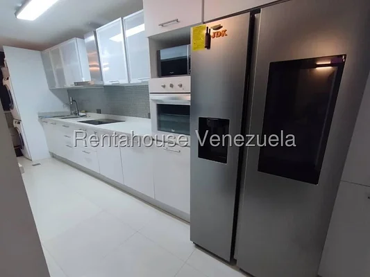 apartment (1 Level) for sale in Colinas de La Tahona, Distrito Metropolitano - Image 2