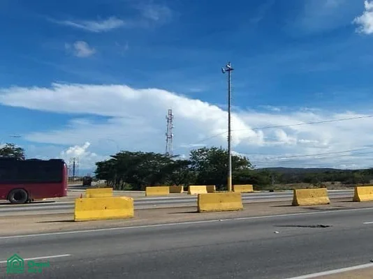 Av. Juan Bautista with road to Isla de Margarita Airport - CETEA O CEPEA LOTE 66, 6301 Capital Díaz - Plot of land for sale