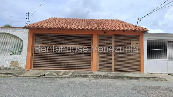 house (1 Level) for sale in El Trigal, Lara
