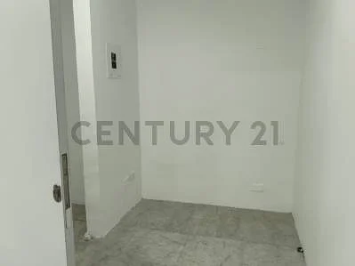 Commercial restroom facility