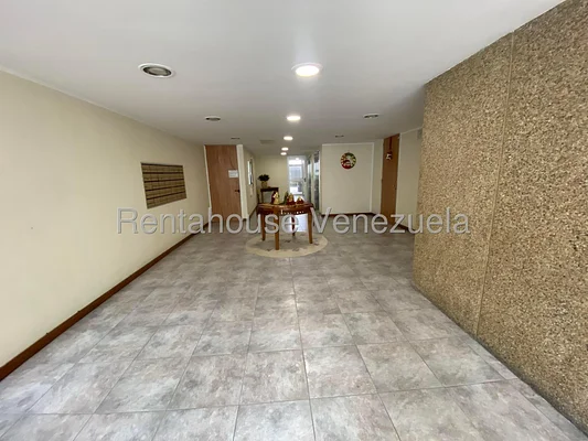 apartment (1 Level) for rent in Los Naranjos del Cafetal, Distrito Metropolitano - Image 3