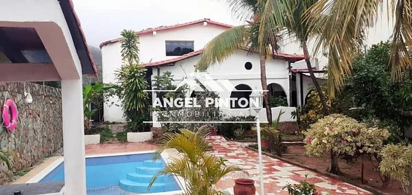 house FOR SALE NUEVA ESPARTA API 9877 JANETTE PEREZ