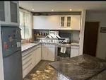 house + annexes in Guarenas 7 bedrooms 4 bathrooms for sale thumbnail 2